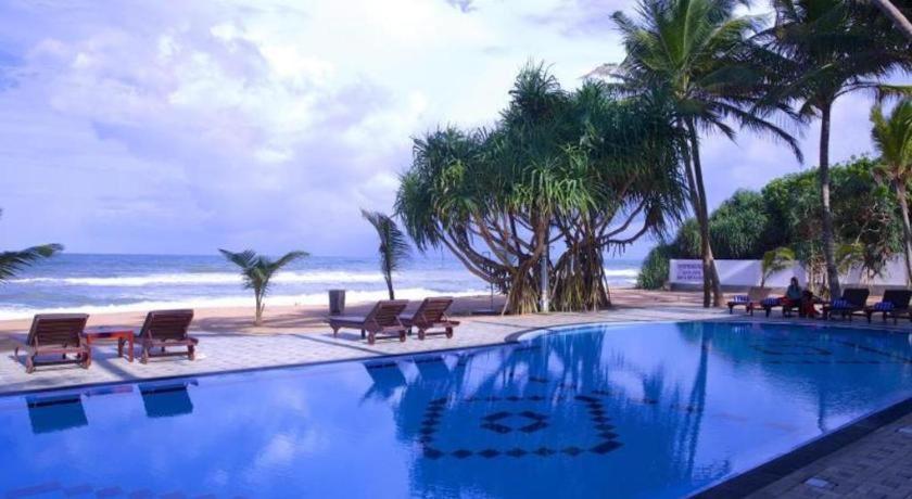 Whispering Palms Hotel Bentota Exterior foto
