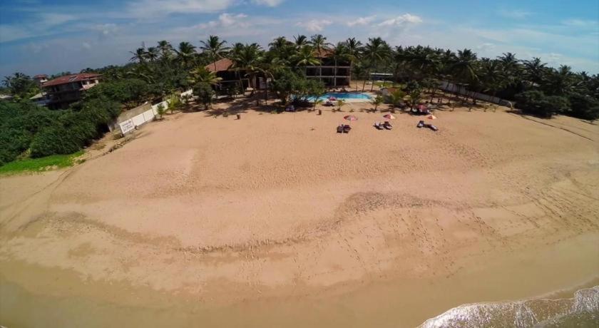 Whispering Palms Hotel Bentota Exterior foto