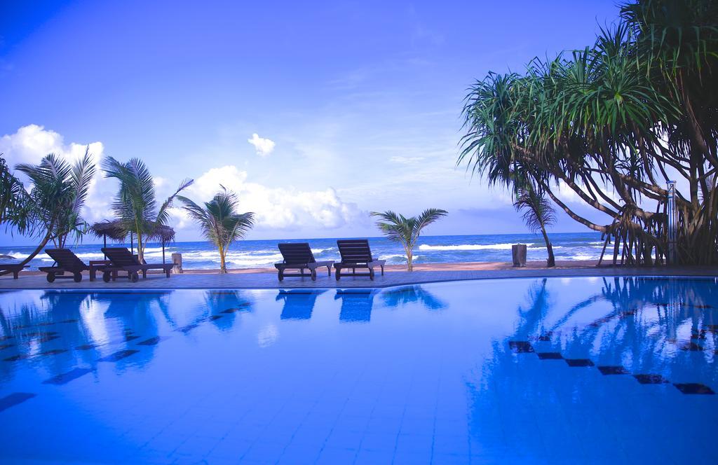 Whispering Palms Hotel Bentota Exterior foto