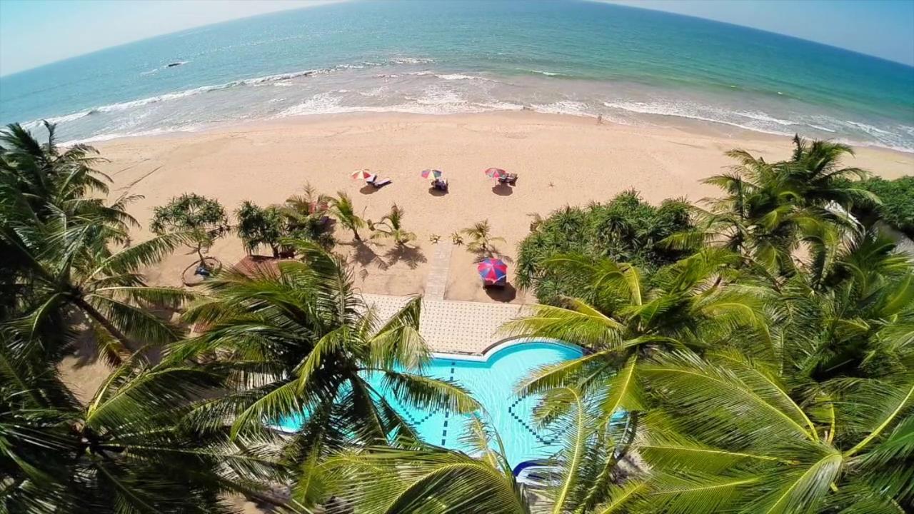 Whispering Palms Hotel Bentota Exterior foto